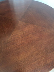 1950s_Italian_round_table