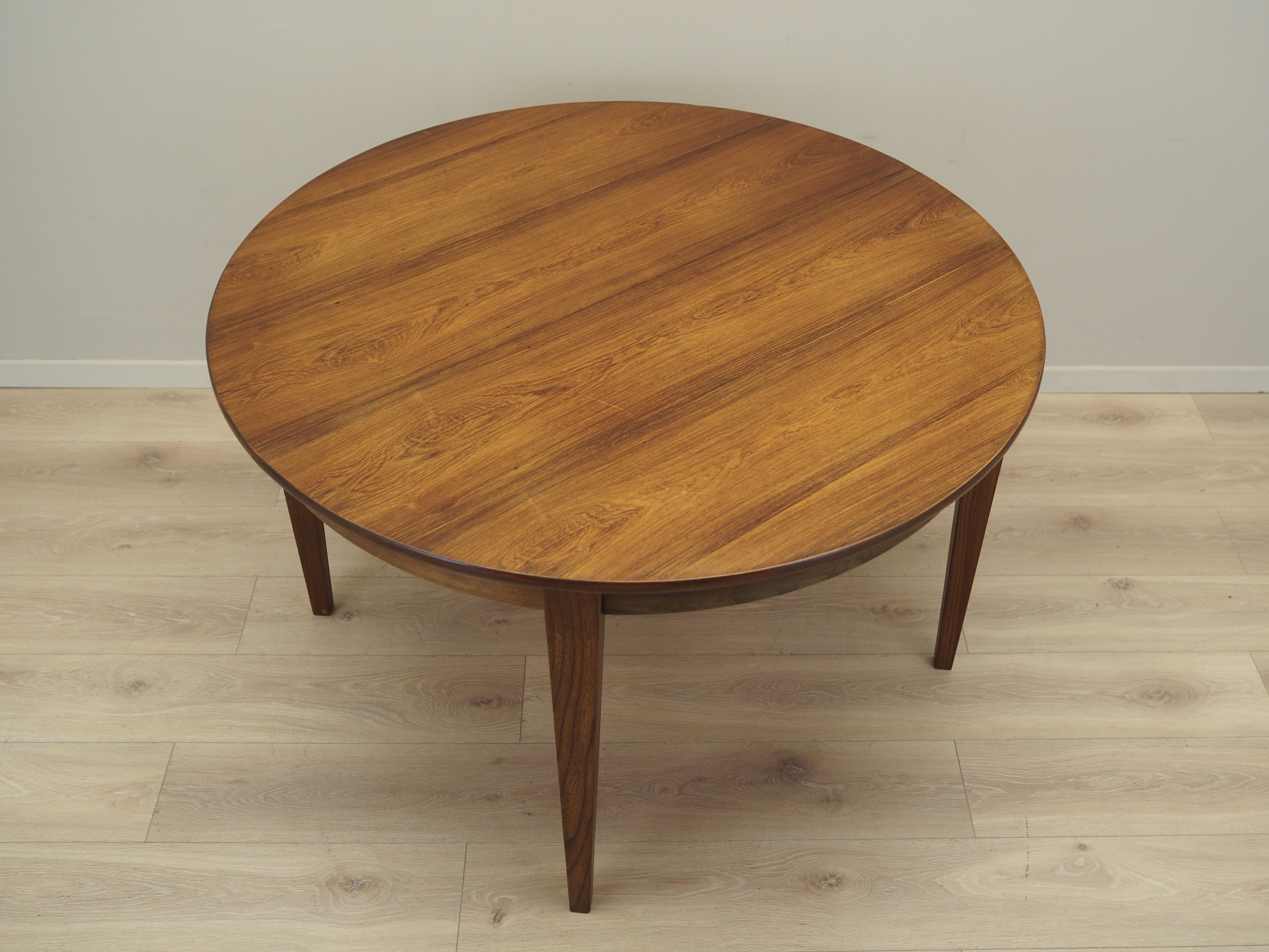1970s_Danish_Round_Rosewood_Dining_Table_Extendable_Top_Solid_Wood_Legs