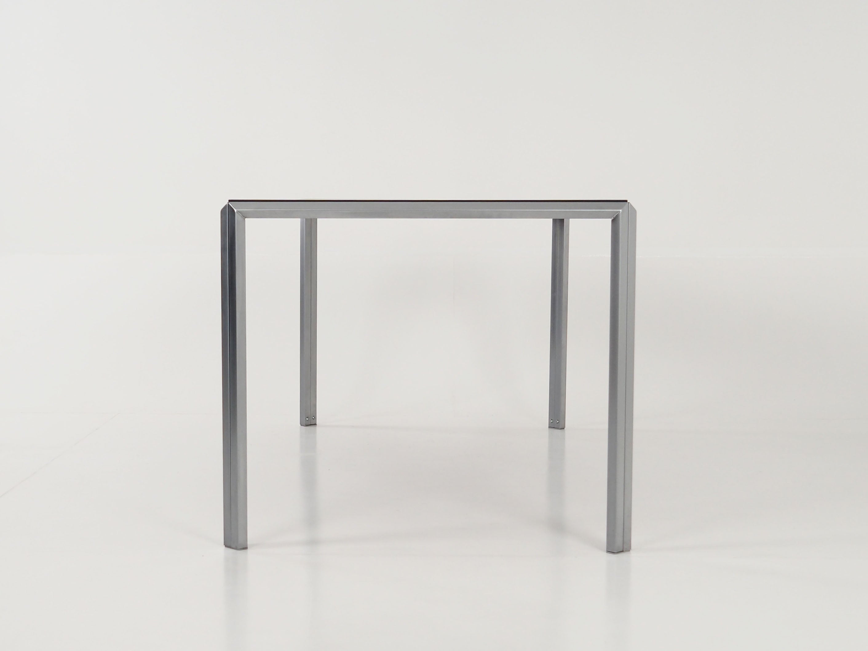 Aluminium_desk,_Scandinavian_design,_1980s,_manufacture:_Montana_Furniture