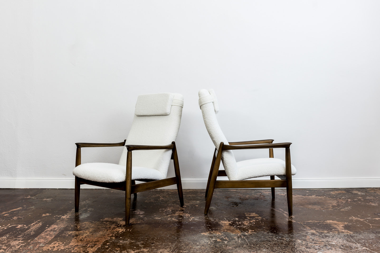 Set of 2 GFM-64 high back armchairs by Edmund Homa, GFM, Poland, 1960’S