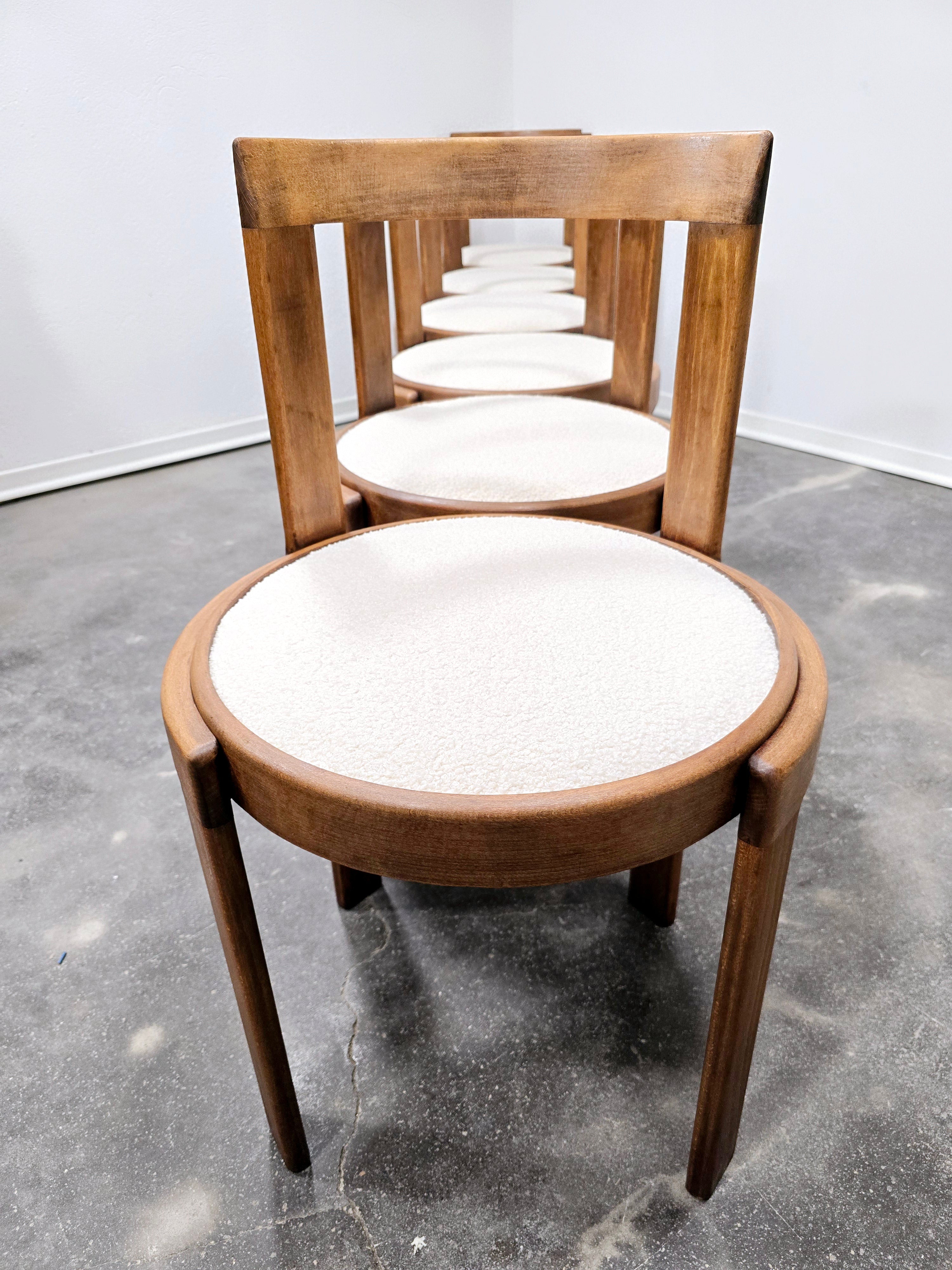 Set_of_6_Bentwood_Dining_Chairs_1960s