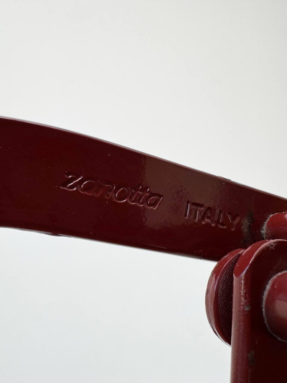 Set_of_Zanotta_Soffboard_Table_and_4_Celestina_Folding_Chairs