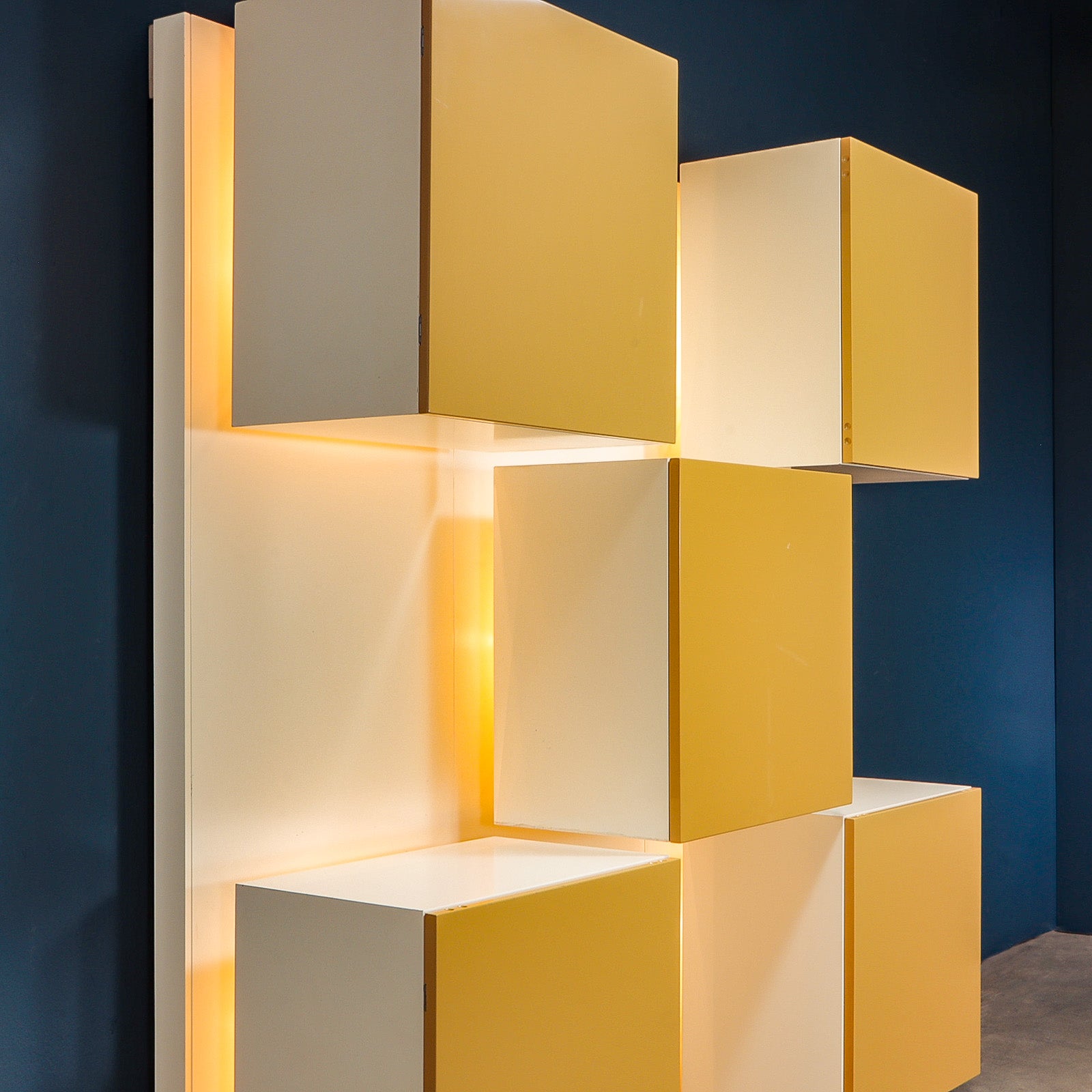 Acerbis_Life_Bookcase_Design_Roberto_Monsani_Vintage_Italy_1980s