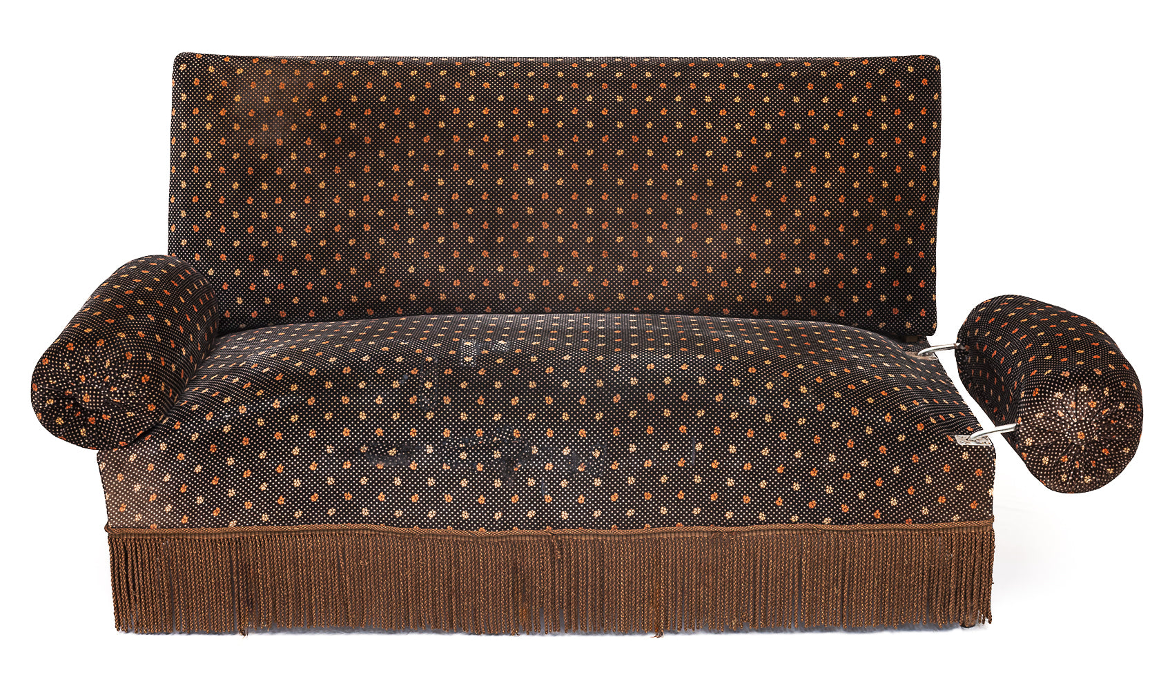 Alsatian_sofa_in_moir_silk_velvet
