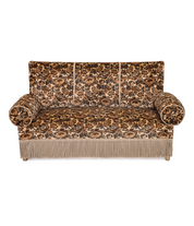 Alsatian_sofa_in_silk_velvet