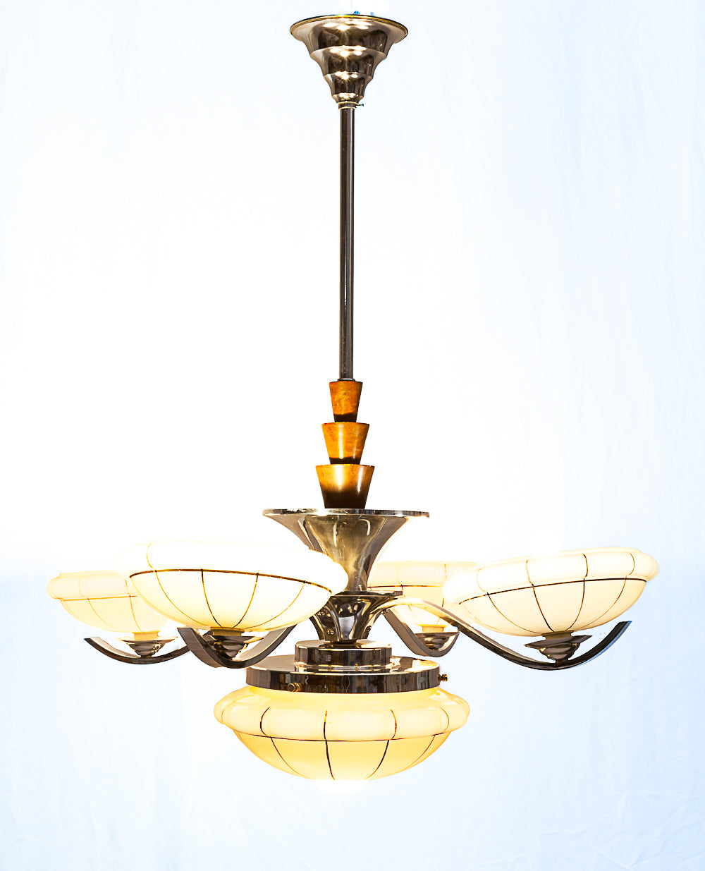 Art_Deco_5-light_chandelier