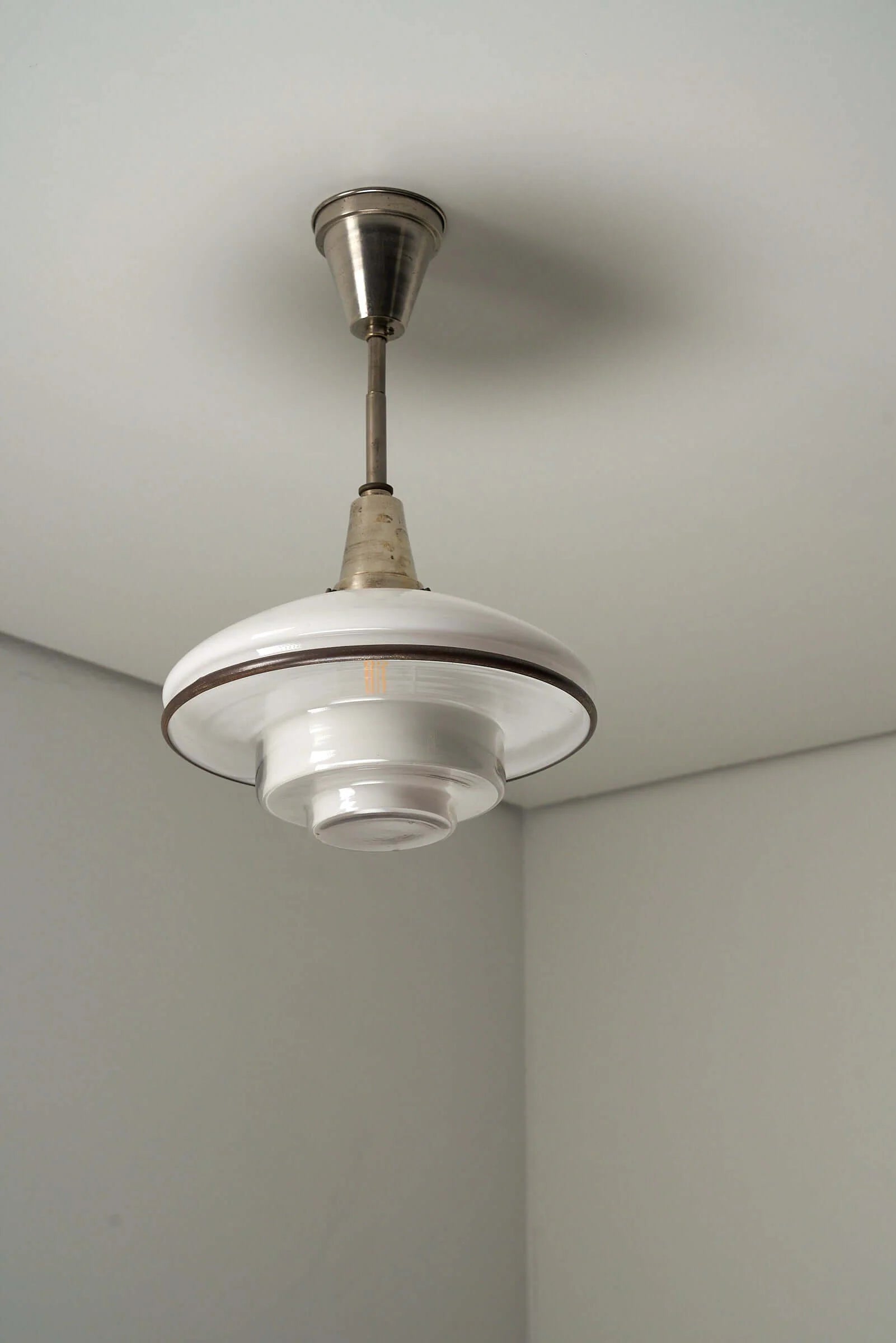 Art_Deco_Pendant_by_Otto_Mueller_P5_Megaphos