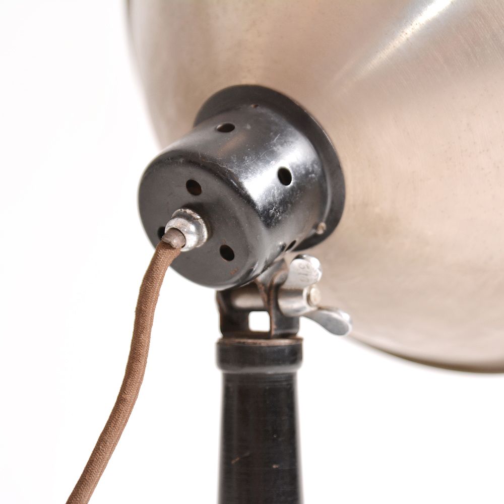 Art_Deco_Table_Lamp_In_Chrome_Czechoslovakia_Circa_1920s