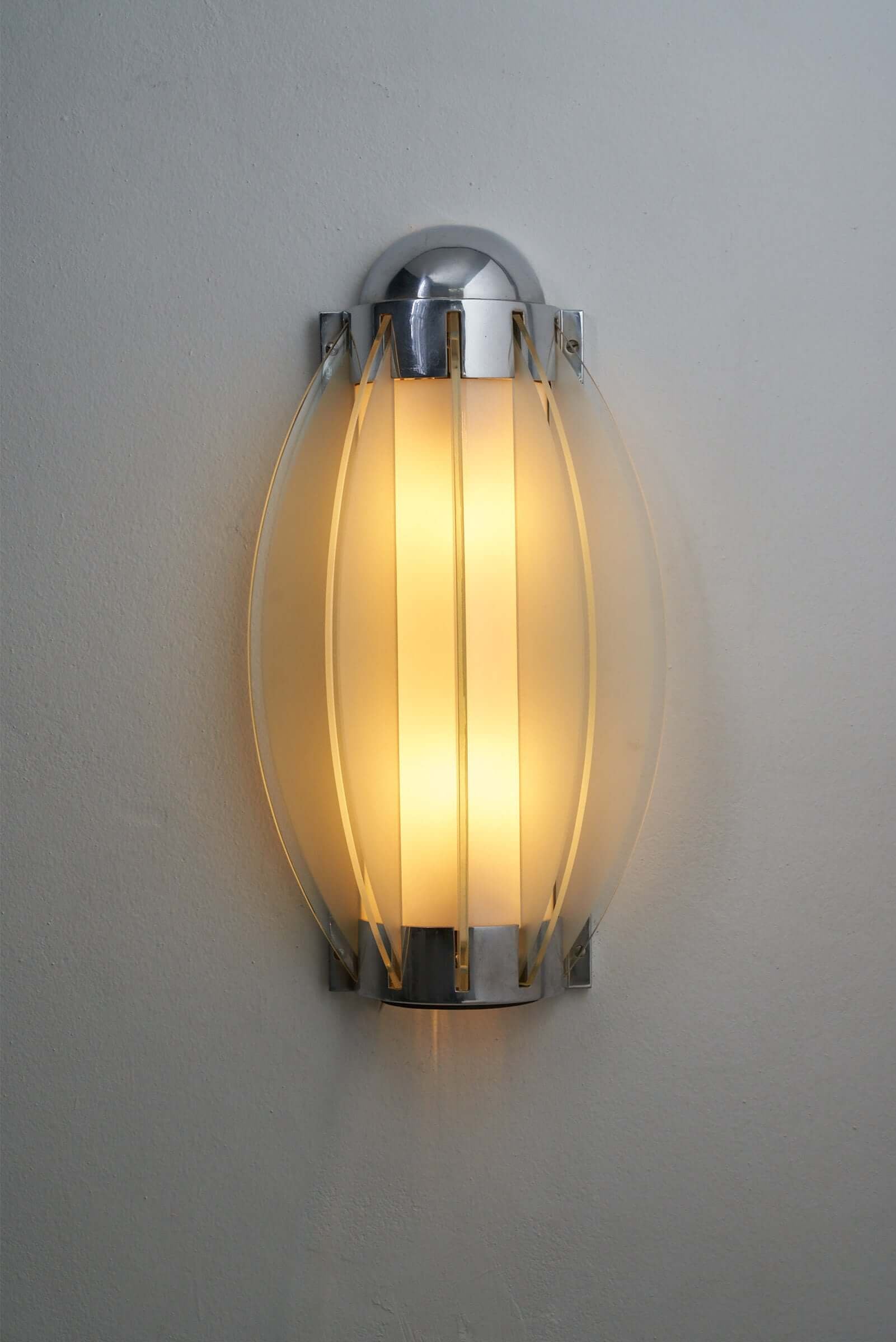 Art_Deco_Wall_Sconce_1930s_Leon_Stynen