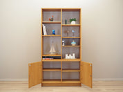 Ash_bookcase_Danish_design_1970s_production_Denmark