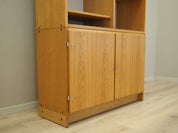 Ash_bookcase_Danish_design_1970s_production_Denmark