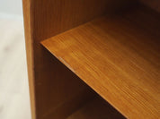 Ash_bookcase_Danish_design_1970s_production_Hundevad
