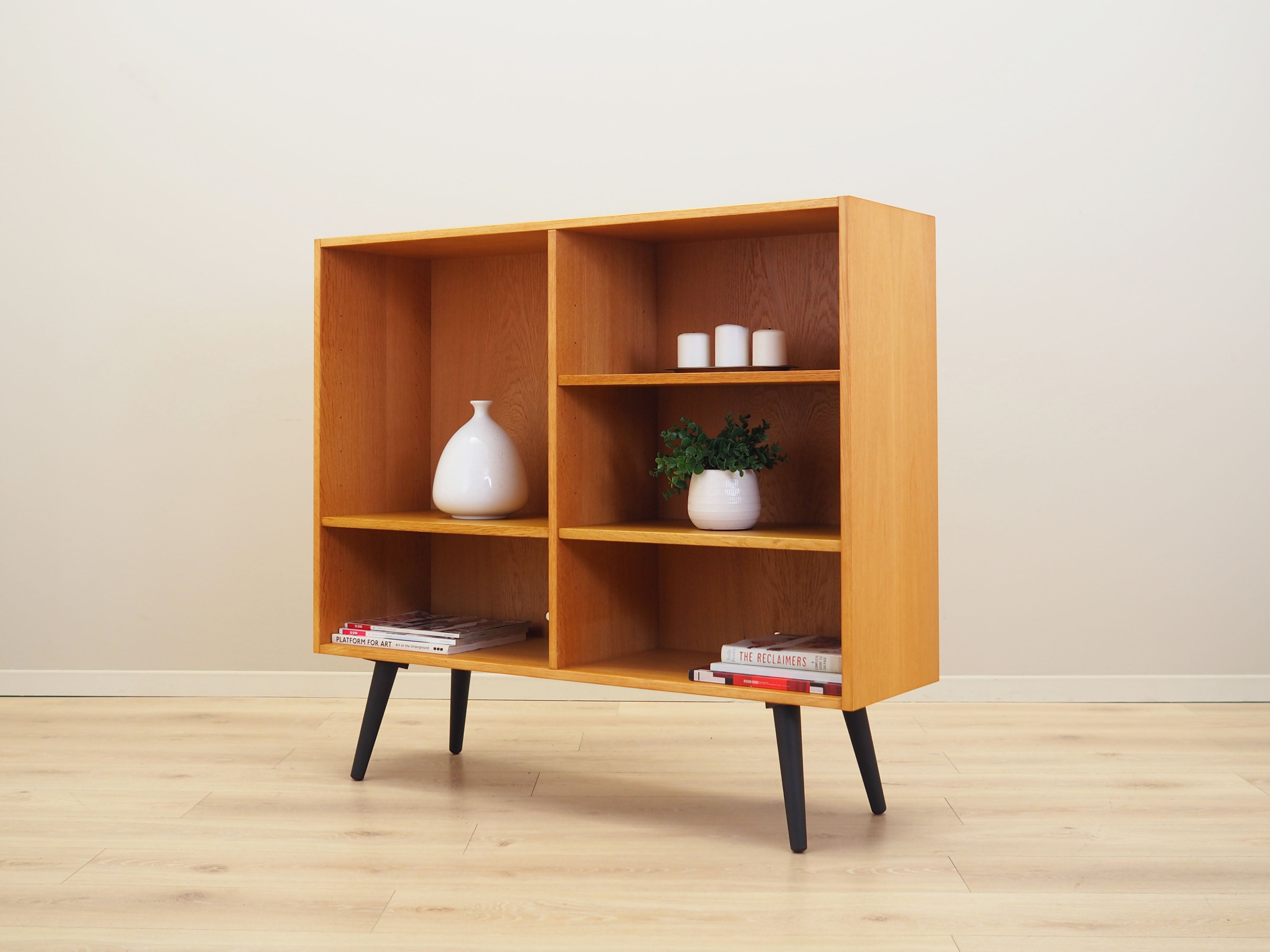 Ash_bookcase_Danish_design_from_1970s_production_Denmark