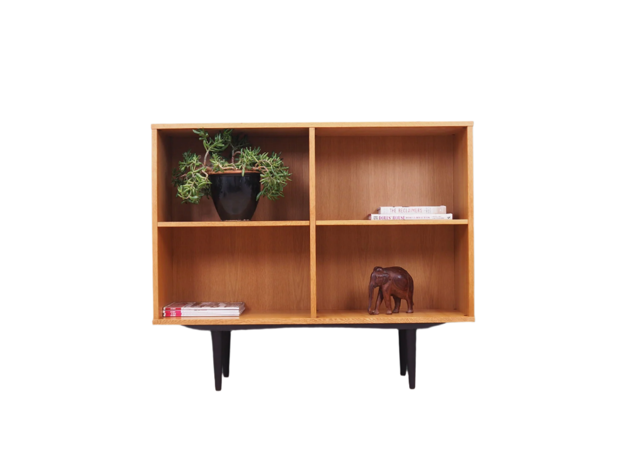 Ash_bookcase_in_Danish_design_1970s