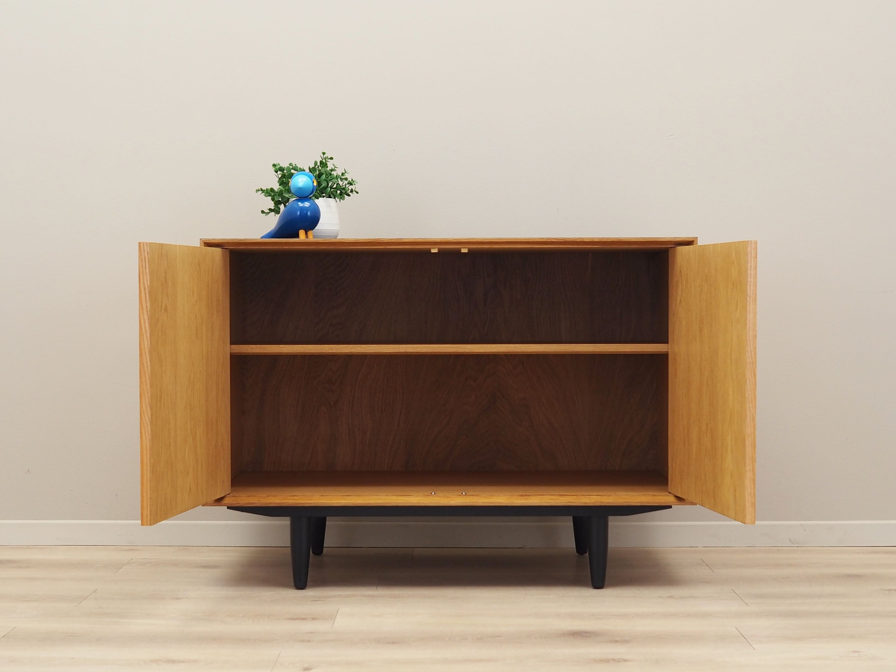 Ash_cabinet_Swedish_design_1970s_production_Sweden