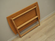 Ash_coffee_table_Danish_design_1970s_production_Denmark