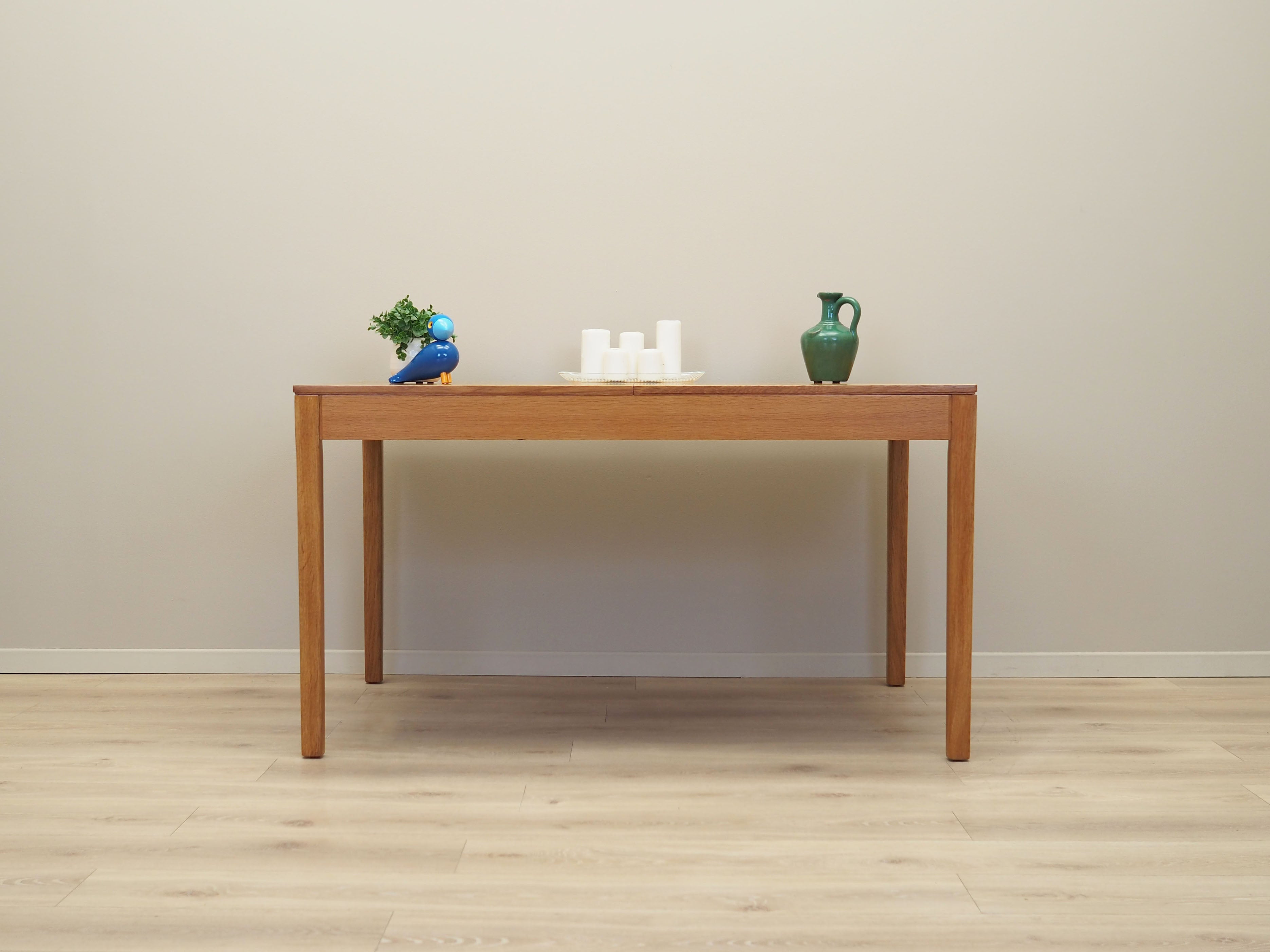 Ash_table_Danish_design_1970s_production_Denmark