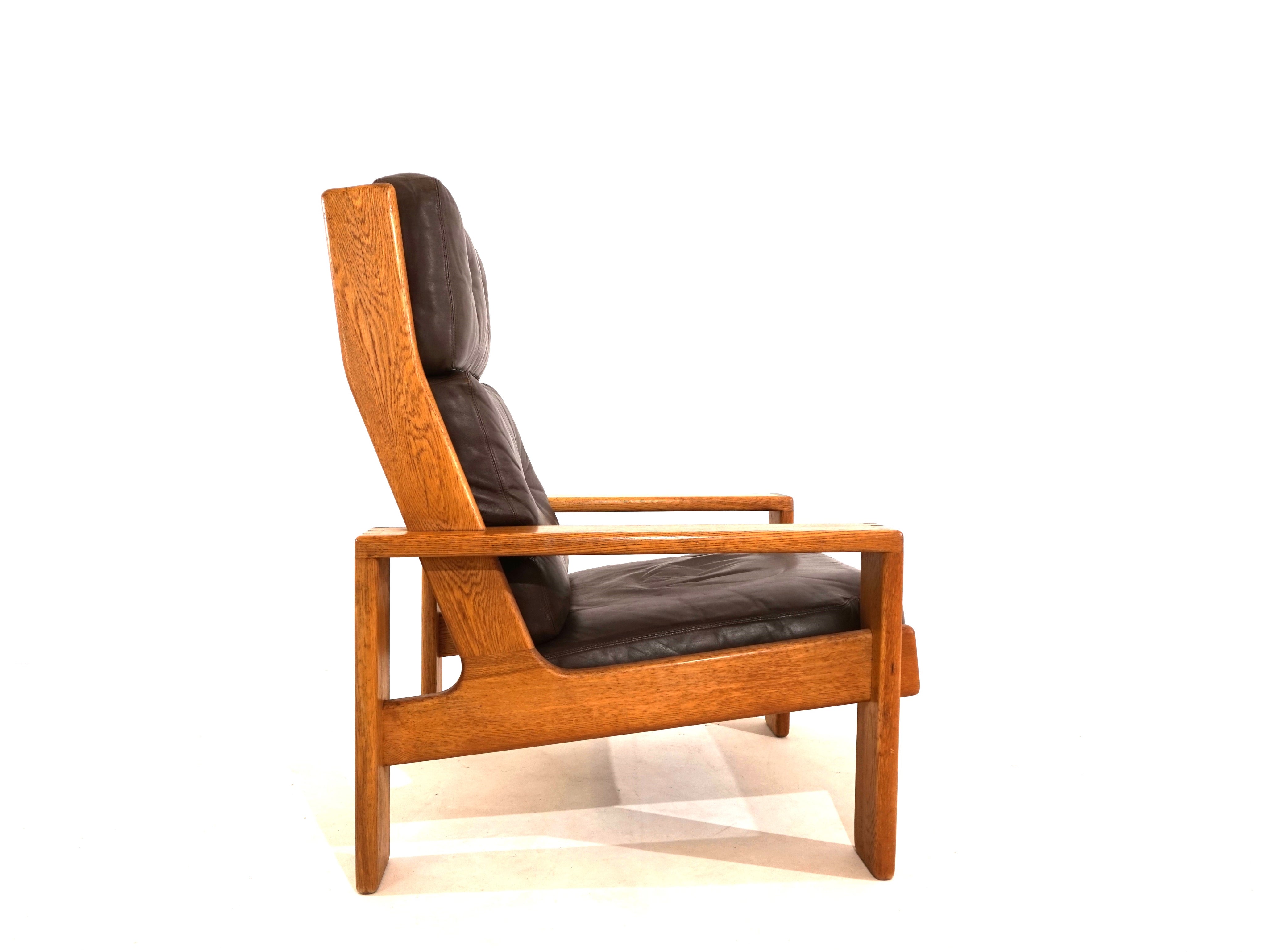 Asko_Bonanza_brown_high-back_leather_armchair