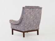 Beech_armchair_Danish_design_1960s_production_Denmark