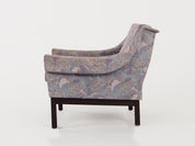 Beech_armchair_in_Danish_design_1960s