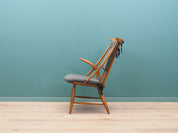 Beech_chair_Danish_design_1960s_designer_Illum_Wikkels_manufacture_Niels_Eilersen