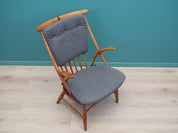 Beech_chair_Danish_design_1960s_designer_Illum_Wikkels_manufacture_Niels_Eilersen