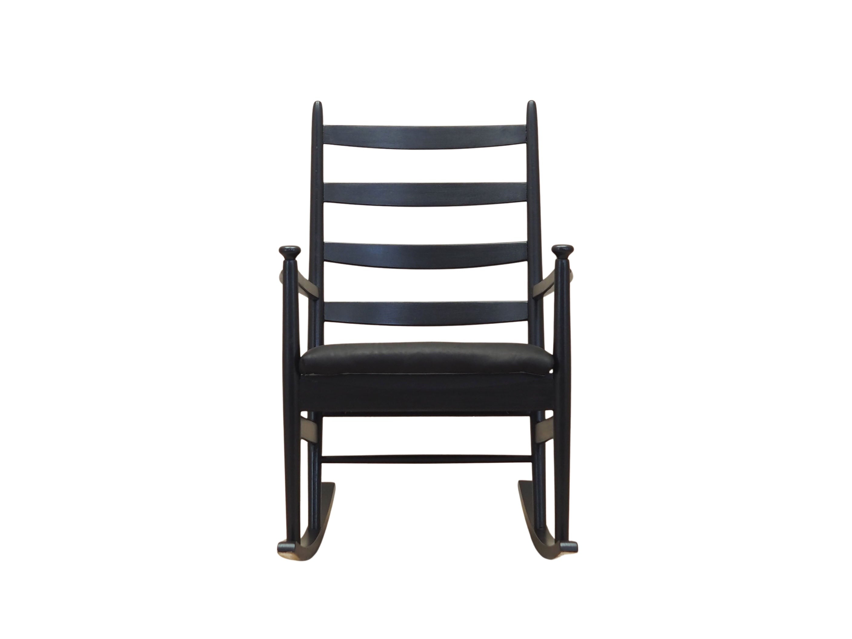 Beech_rocking_chair_Danish_design_1970s_production_Denmark