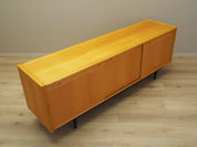 Beech_sideboard_Danish_design_1970s_production_Skovby_M_belfabrik
