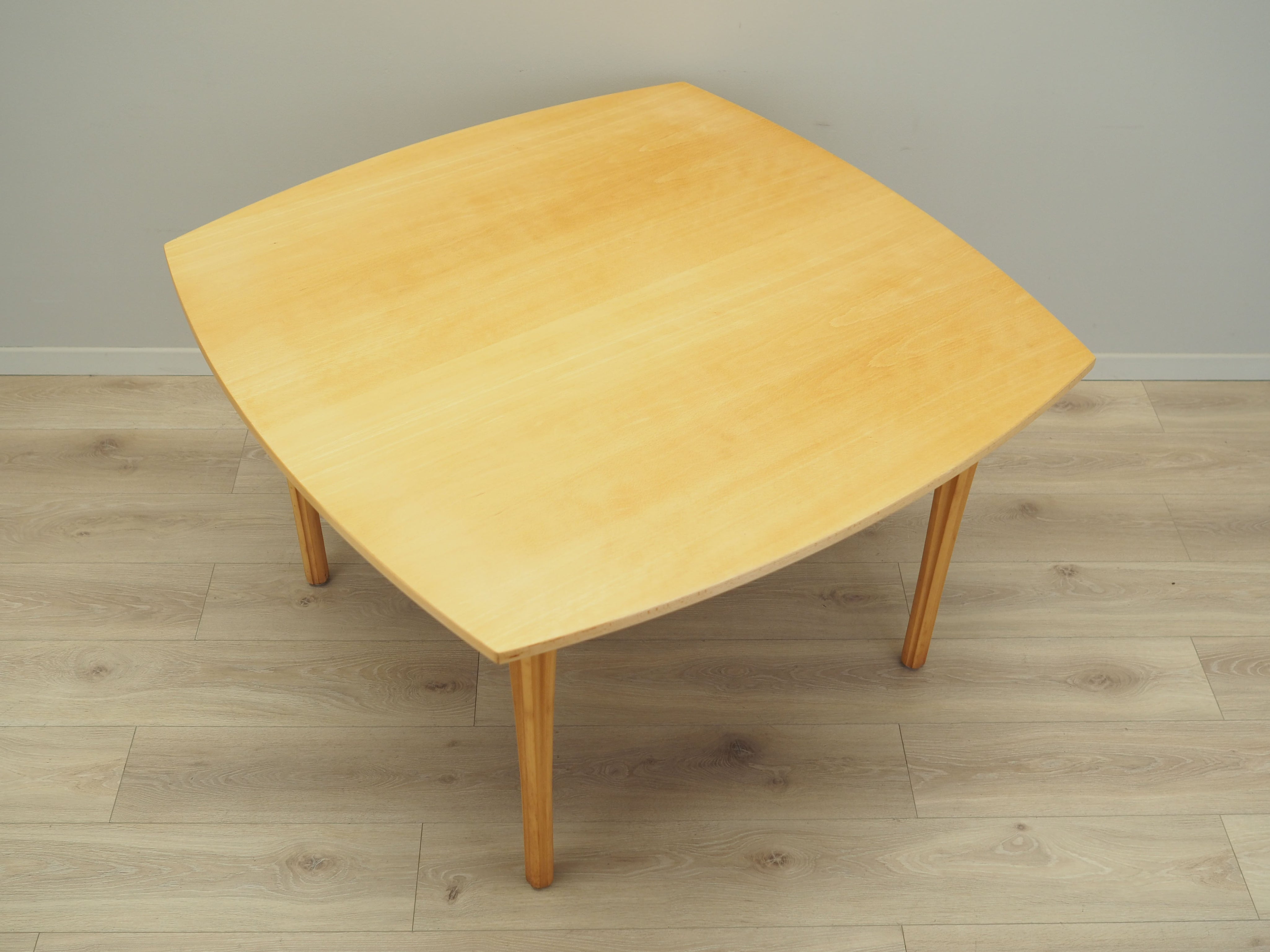 Beech_table_Danish_design_1970s_designer_Takshi_Okamura_Erik_Marquardsen_production_Getama