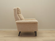 Beige_armchair_Danish_design_1960s_designer_Arne_Vodder_manufacturer_Fritz_Hansen