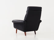 Black_leather_armchair_Danish_design_1970s_production_Denmark