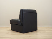 Black_leather_pouffe_armchair_Italian_design_1960s_production_Italy