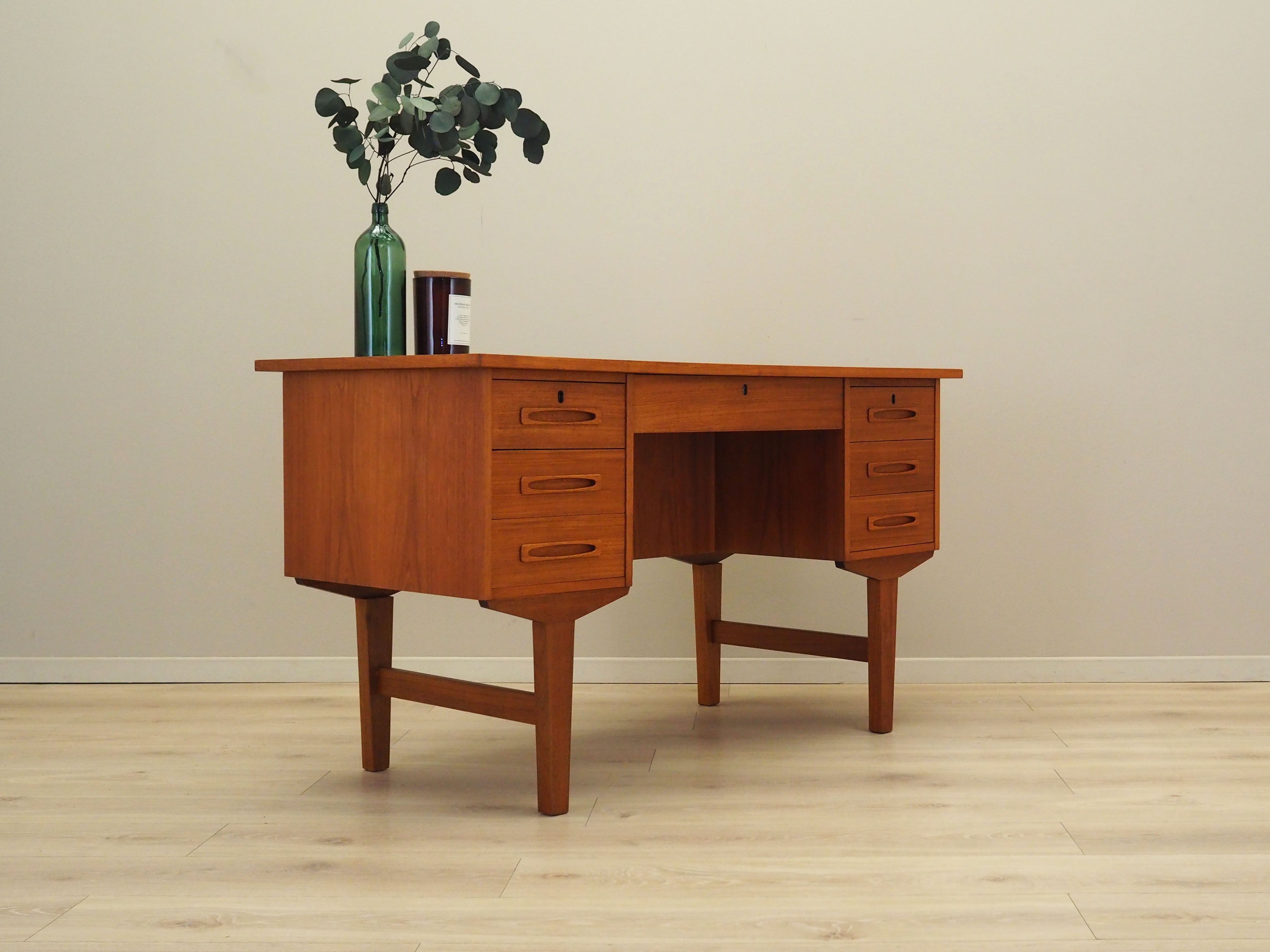 Brown_Teak_desk_Danish_design_from_1960s_production_Denmark