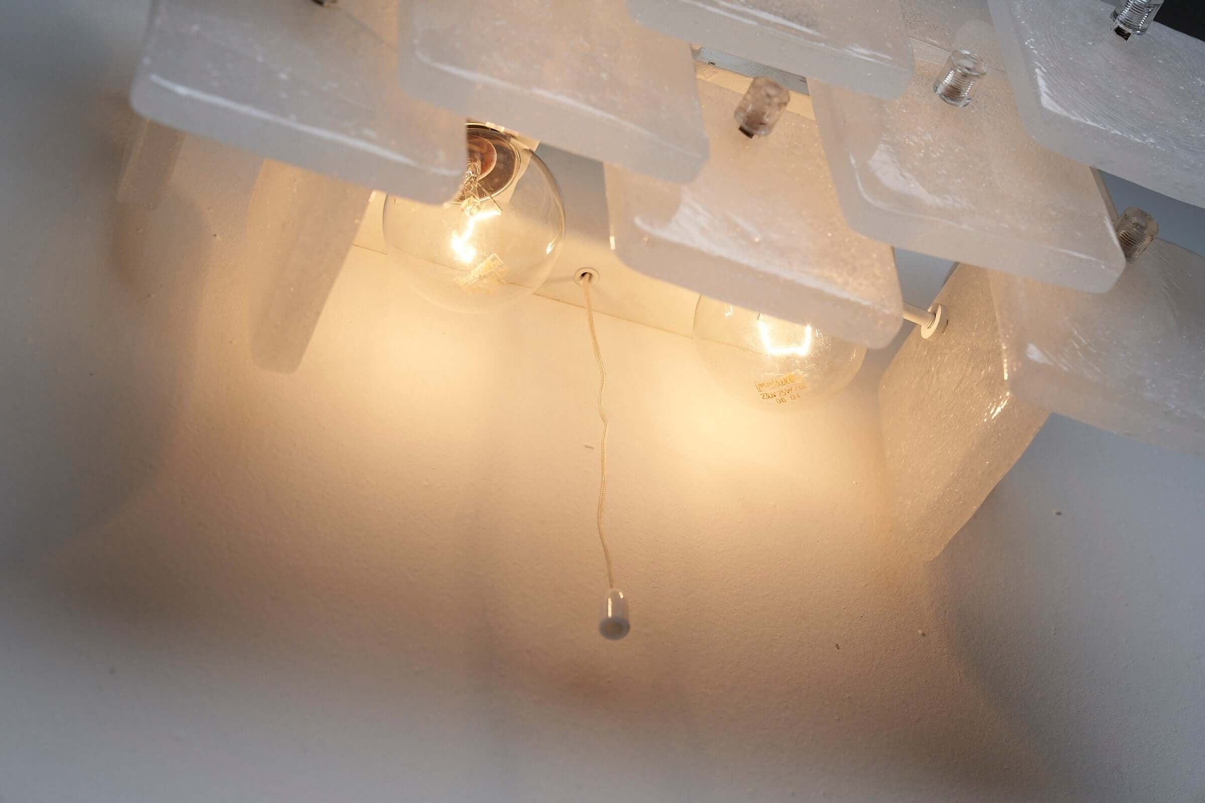 Bubble_Glass_Wall_Sconce_Kalmar