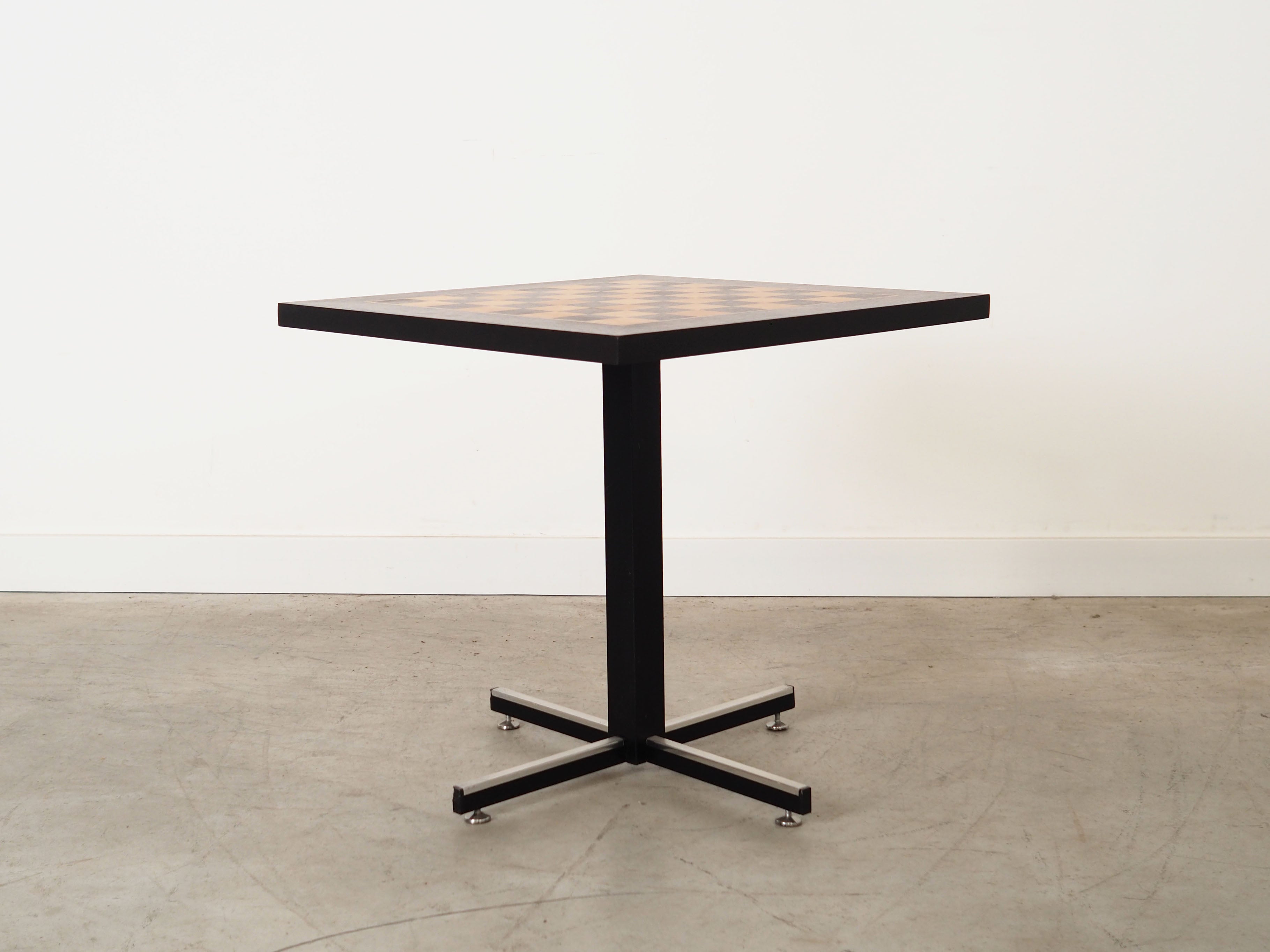 Chess_table_Danish_design_1970s_production_Denmark