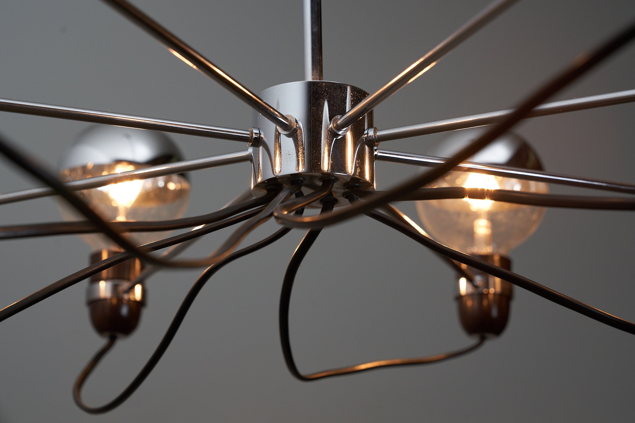 Chrome_8-Bulb_Chandelier_Sarfatti_Style