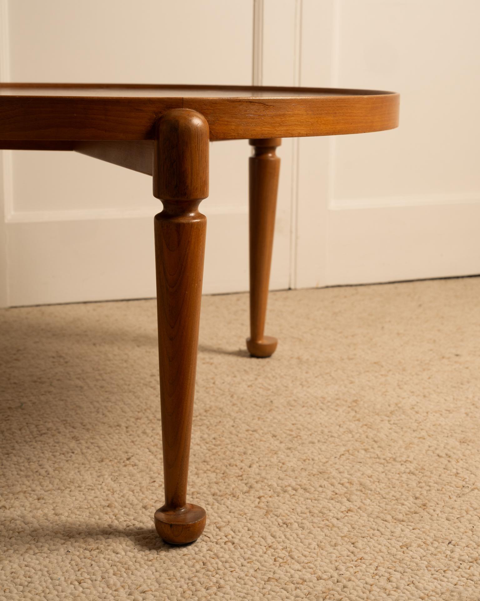 Circular_side_table_attributed_to_Josef_Frank_from_1940s