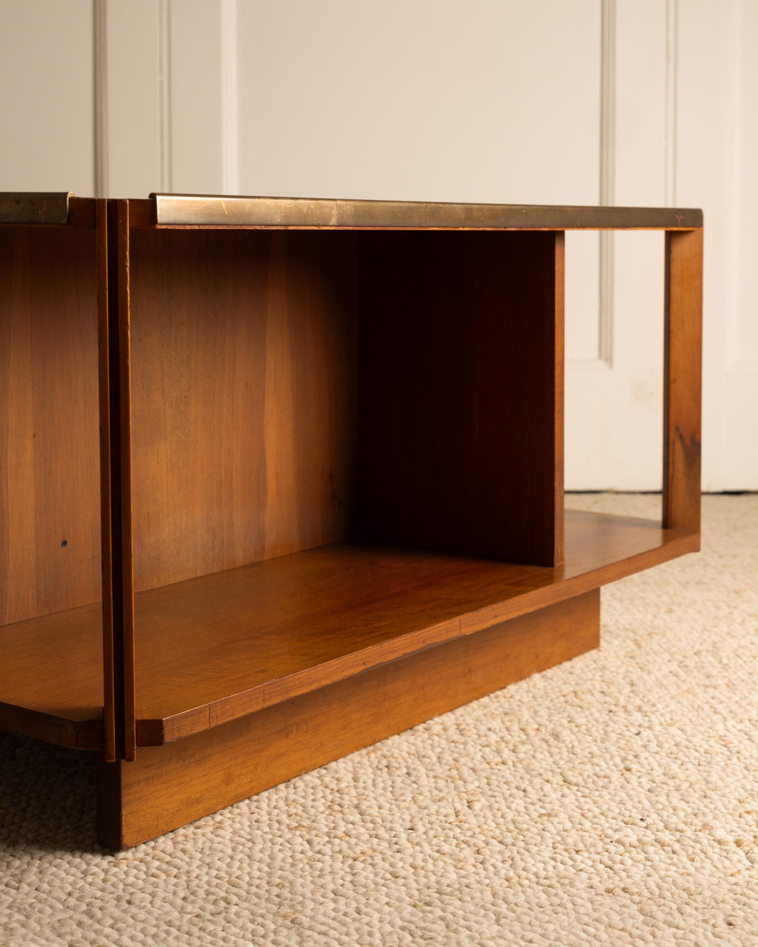 Coffee_table_attributed_to_Marco_Zanuso