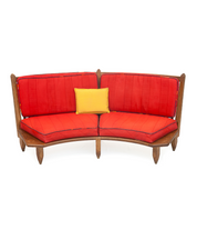 Curved_oak_bench_by_Guillerme_et_Chambron