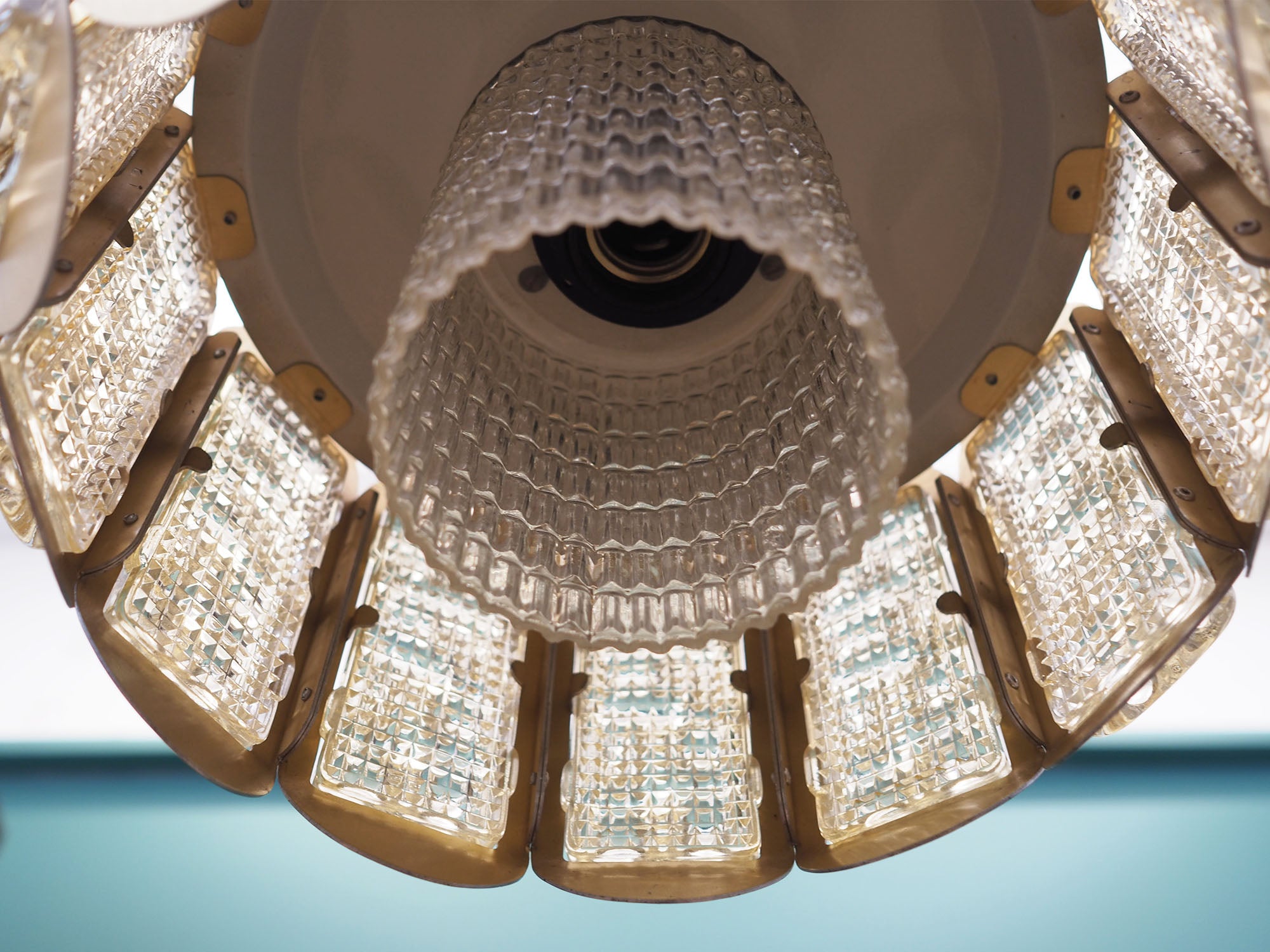 Danish_Pendant_Lamp_in_Gold_1960s