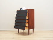 Danish_Teak_chest_of_drawers_1970s_production_Denmark