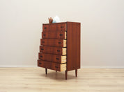 Danish_Teak_chest_of_drawers_from_1970s