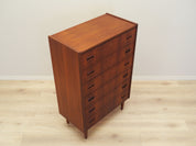 Danish_Teak_chest_of_drawers_from_1970s
