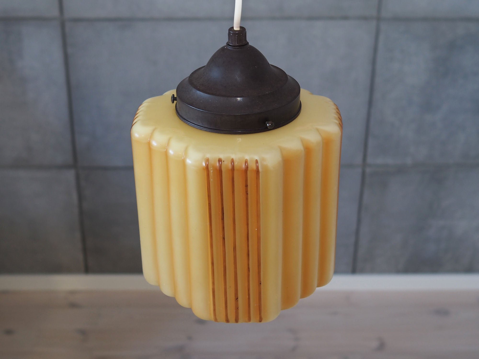 Danish_Yellow_Pendant_Lamp_1960s