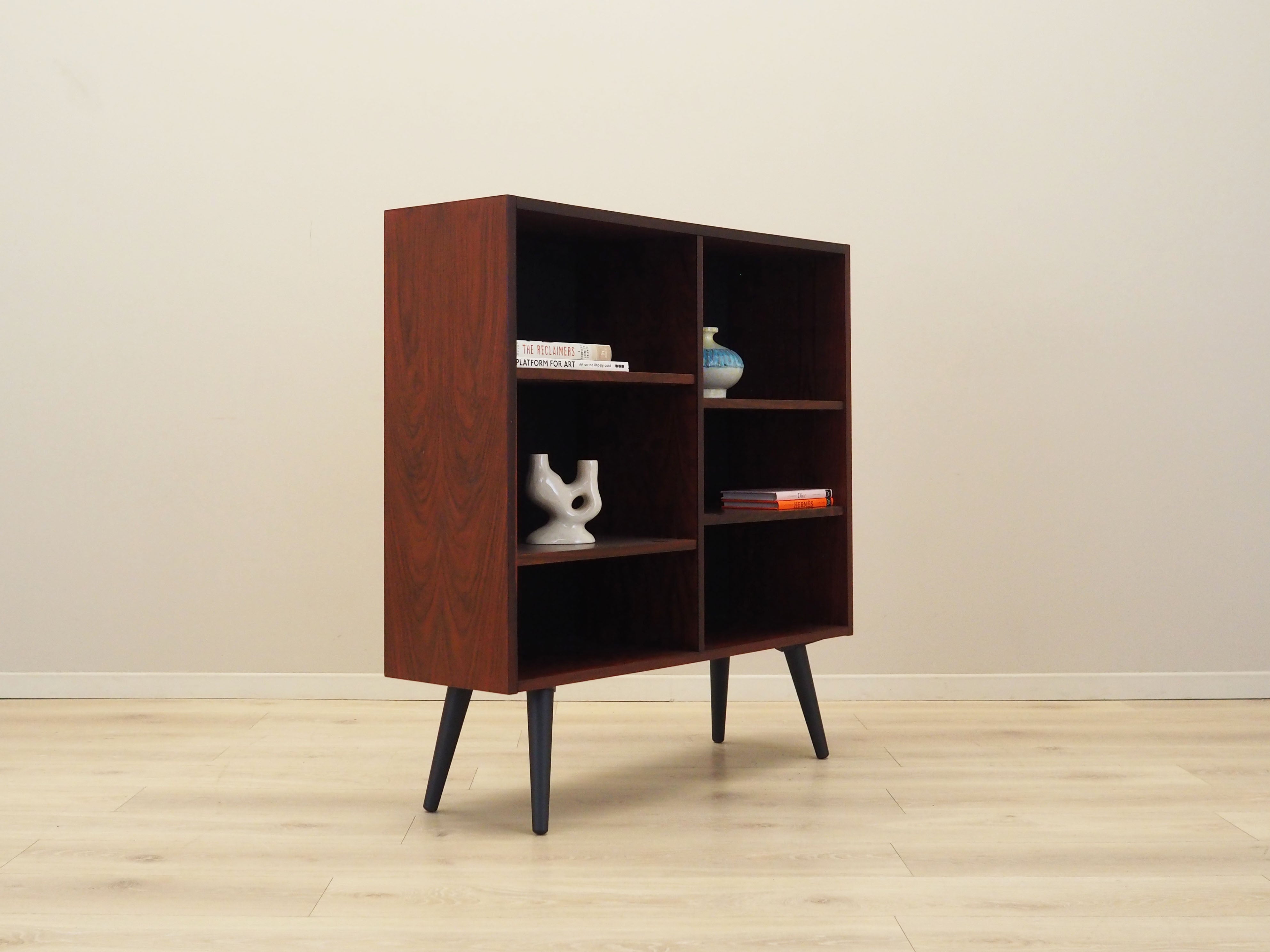 Dark_Brown_Rosewood_bookcase_Danish_design_from_1970s