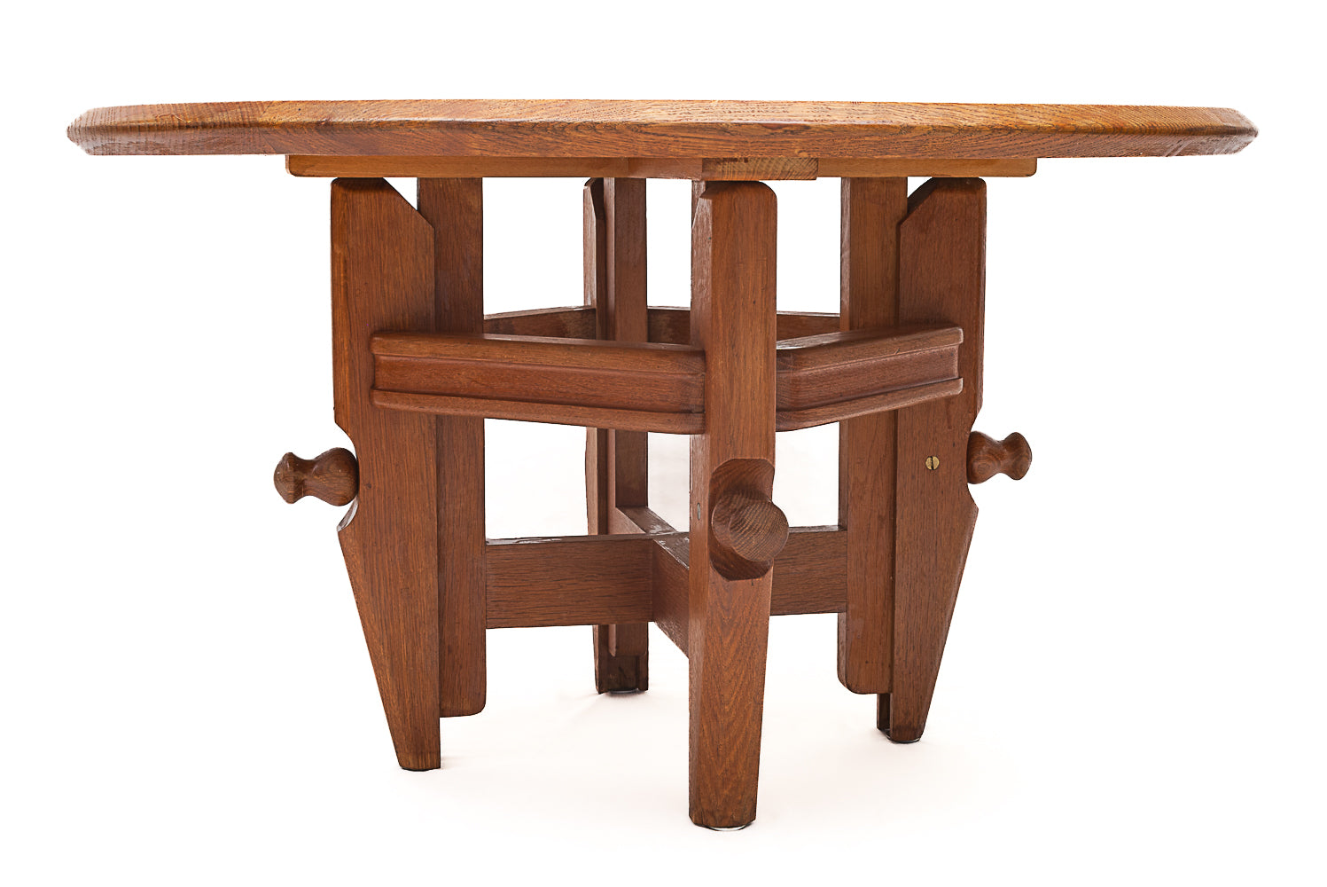 Dining_table_that_converts_into_a_coffee_table