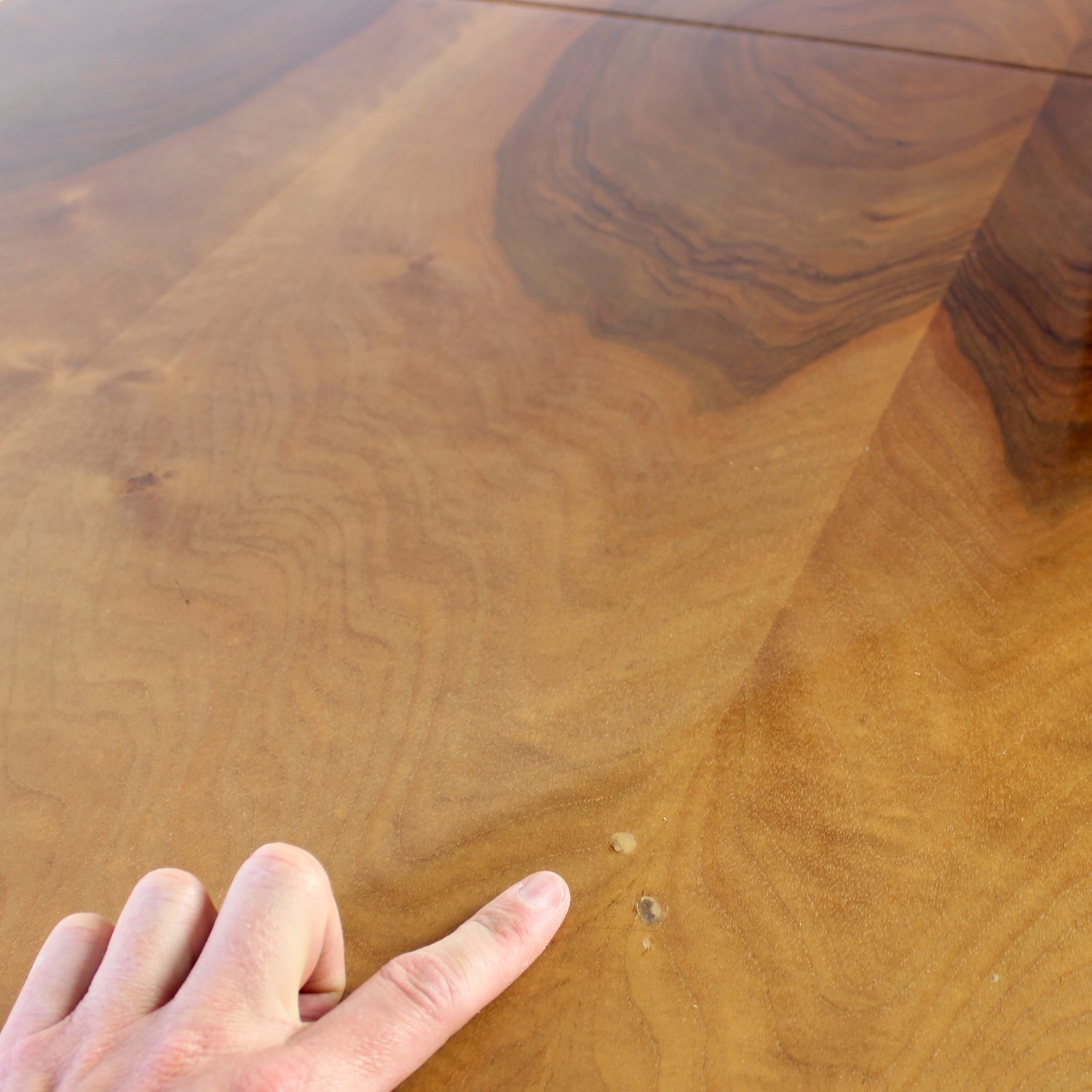 Extendable_Dining_Table_In_Walnut_By_Tatra,_Czechoslovakia_1960s