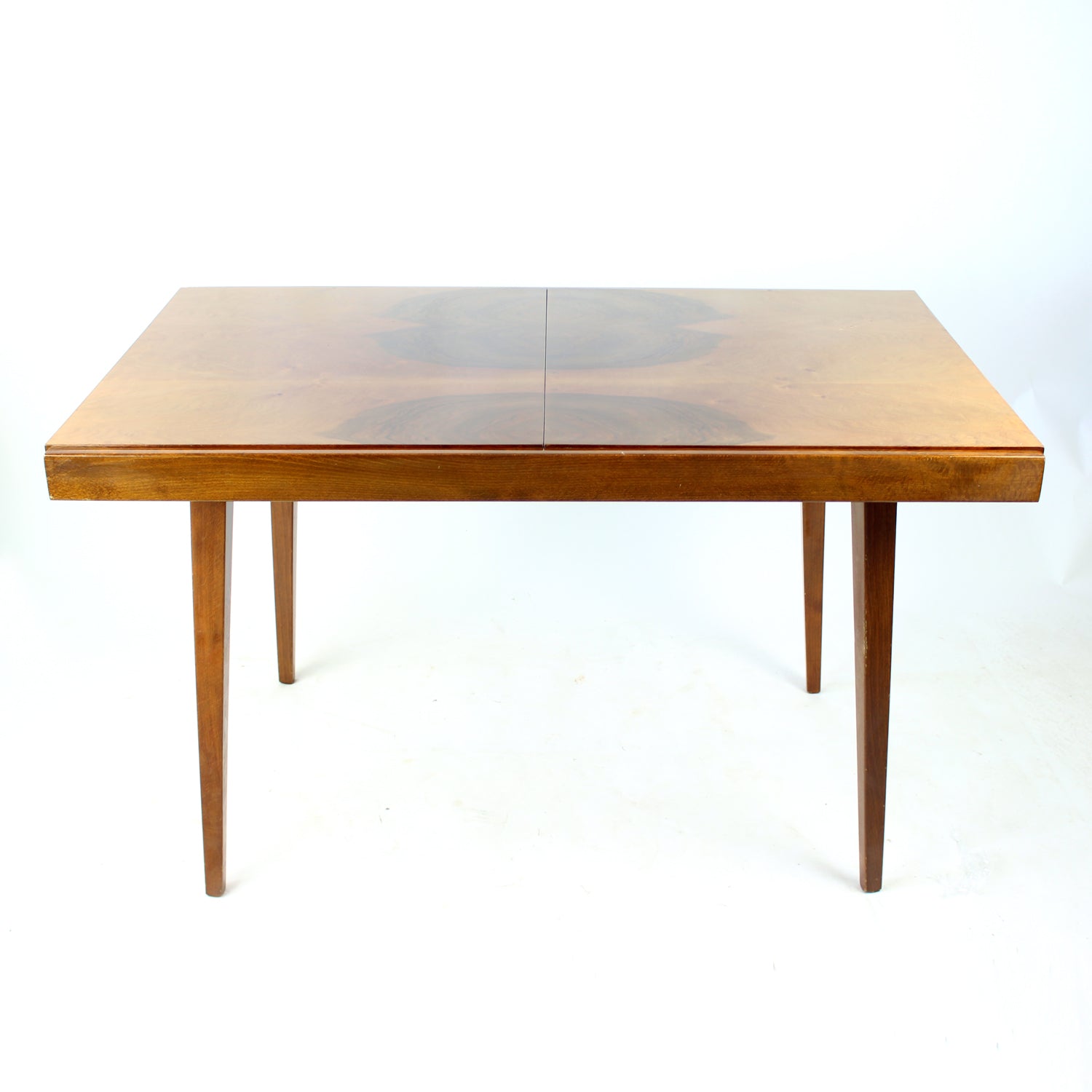 Extendable_Dining_Table_In_Walnut_By_Tatra,_Czechoslovakia_1960s