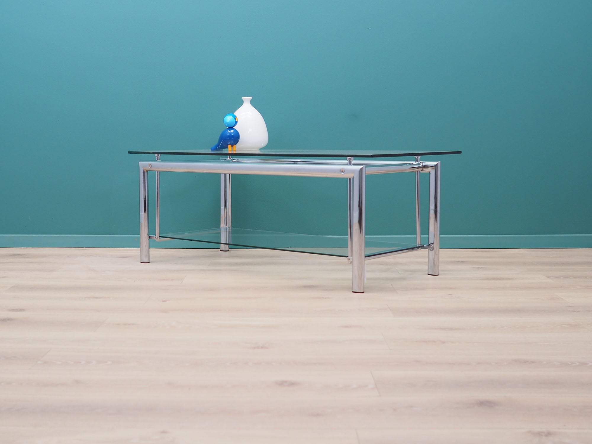 Glass_coffee_table_Danish_design_1970s