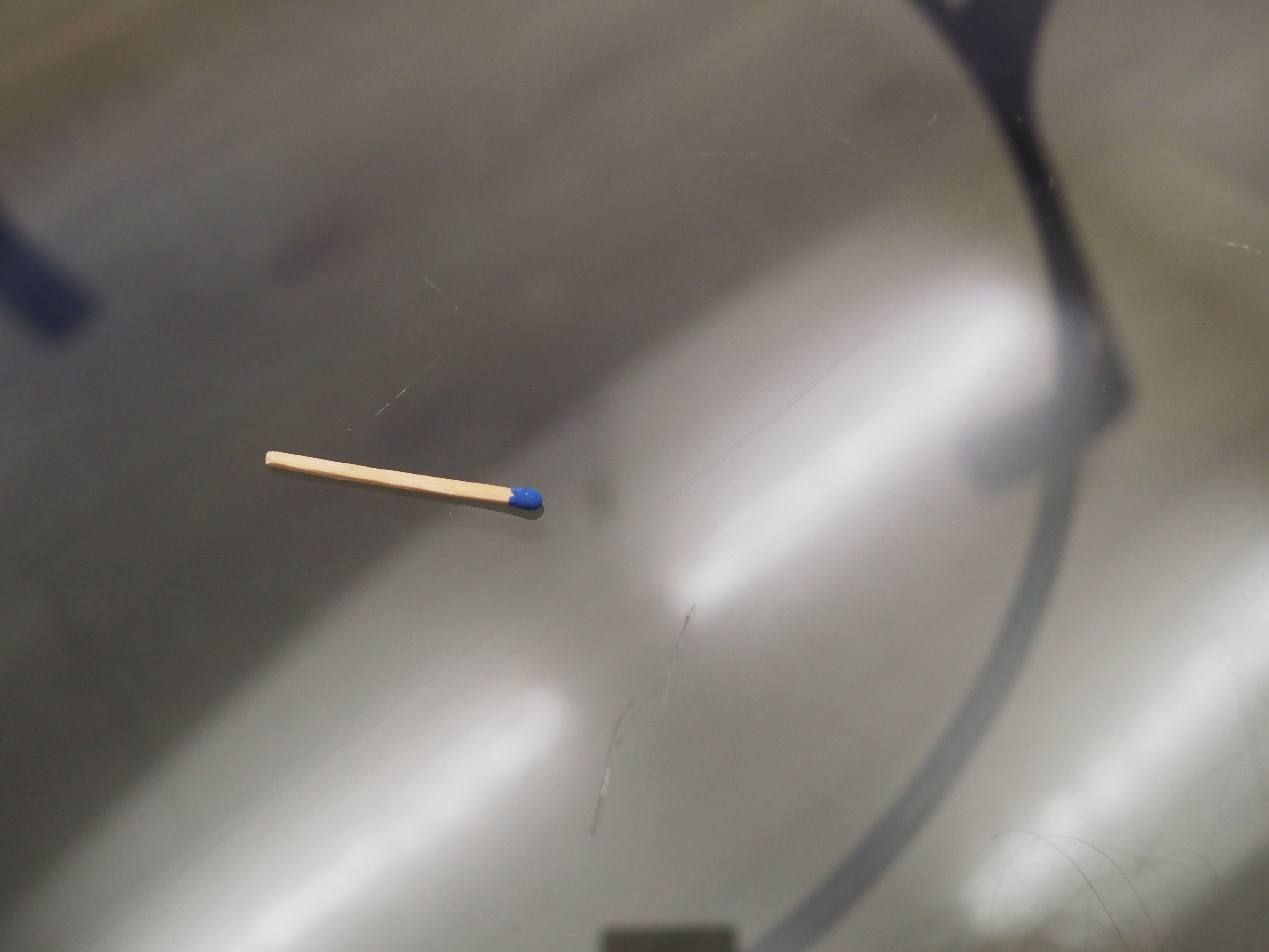 Glass_coffee_table_Danish_design_1970s_production_Denmark